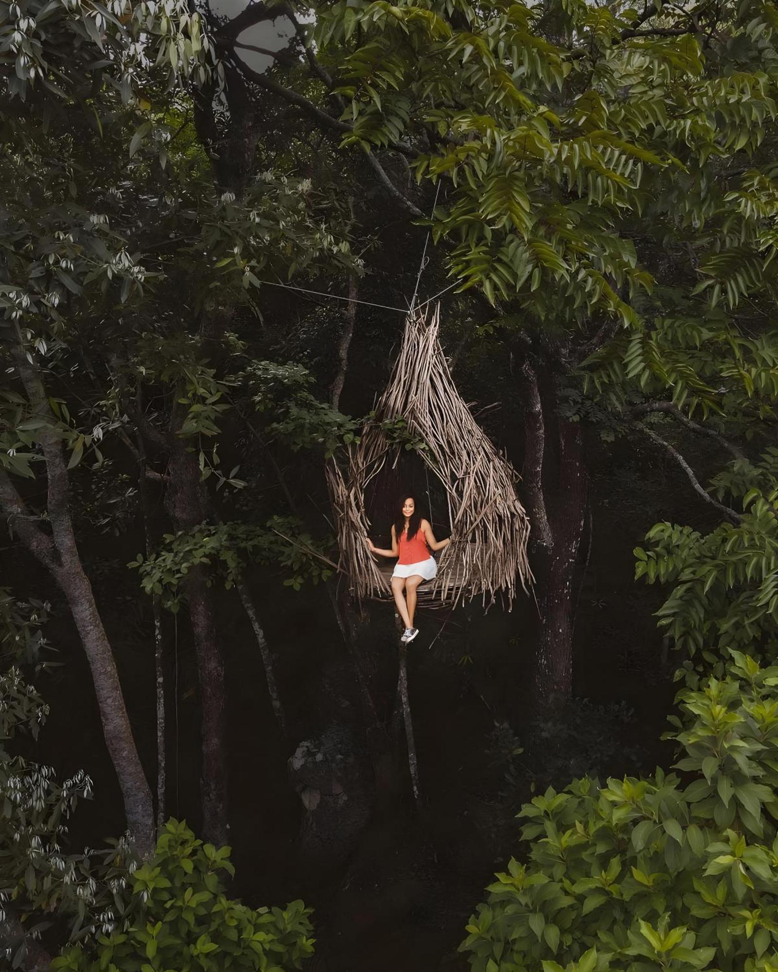 Treehouse Chalets Belihuloya Exterior photo